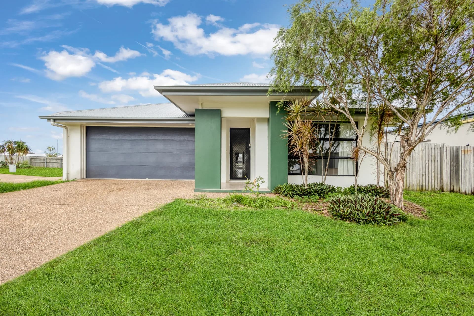 13 Orangeberry Circuit, Mount Low, QLD, Mount Low - Image 1
