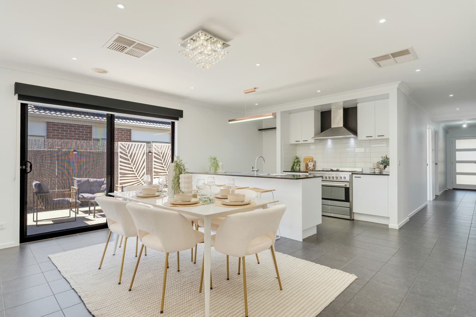 8 Amberfield Street,Mickleham, Mickleham - Thumbnail 5