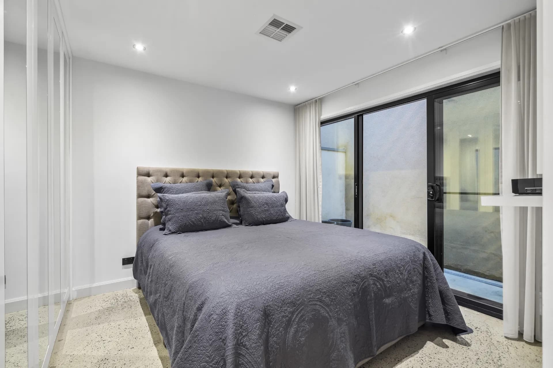 13 Little Buckingham Street, Richmond, VIC, Richmond - Thumbnail 5