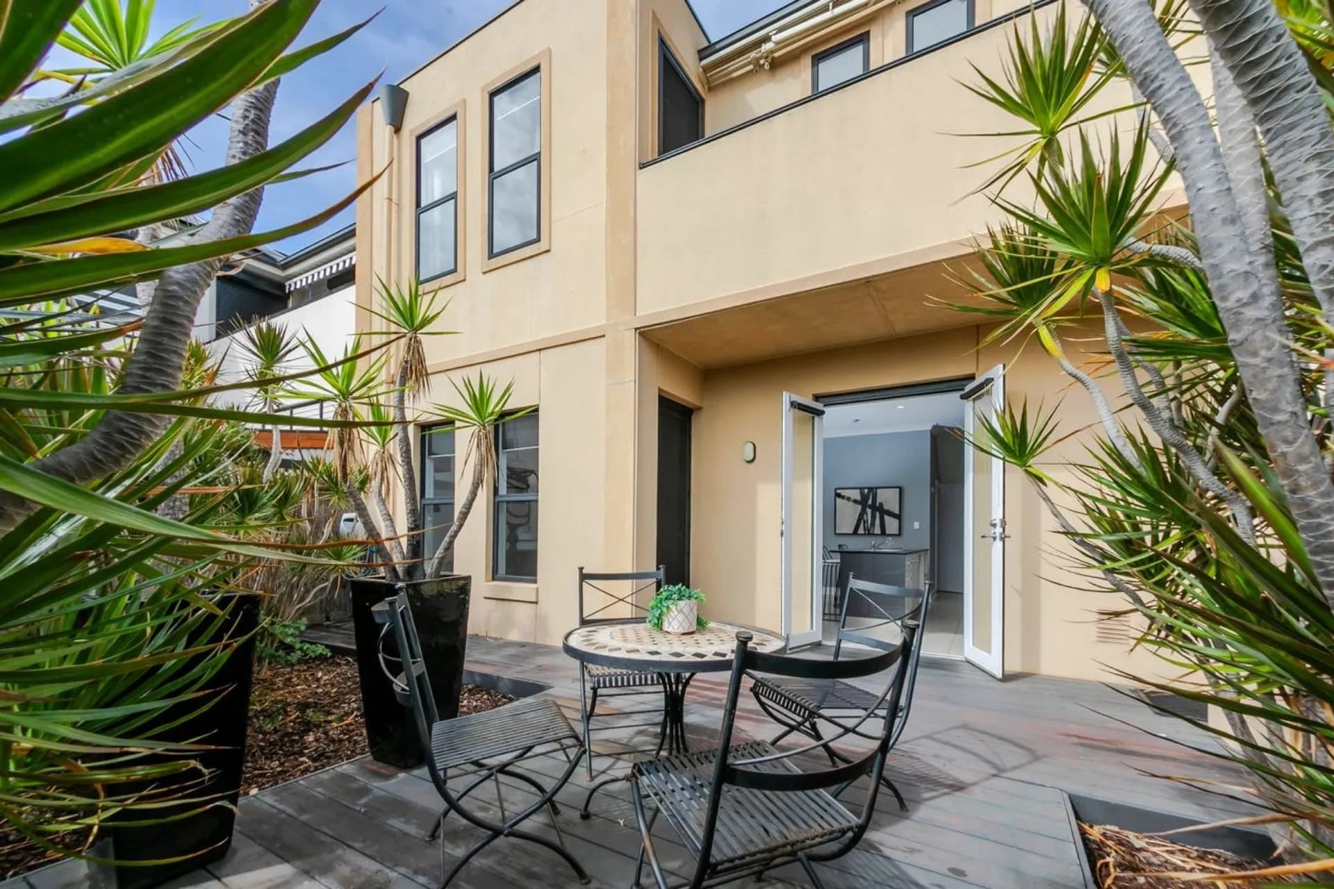 40B High  Street, Glenelg, SA, Glenelg - Thumbnail 2