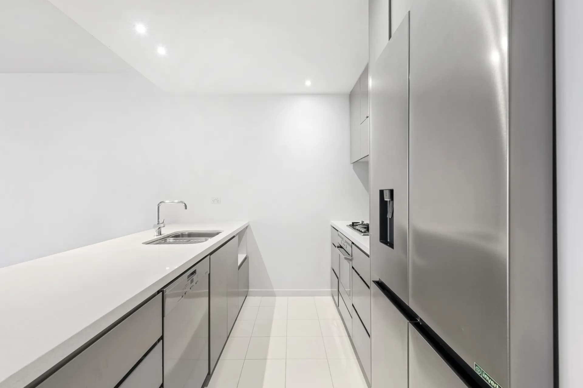 521/55 Queens Road, Melbourne, VIC, Melbourne - Thumbnail 3