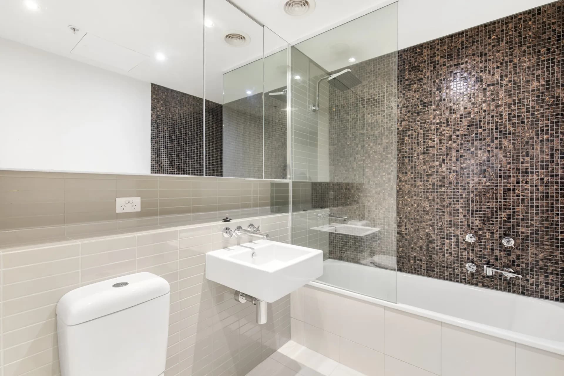 521/55 Queens Road, Melbourne, VIC, Melbourne - Thumbnail 7