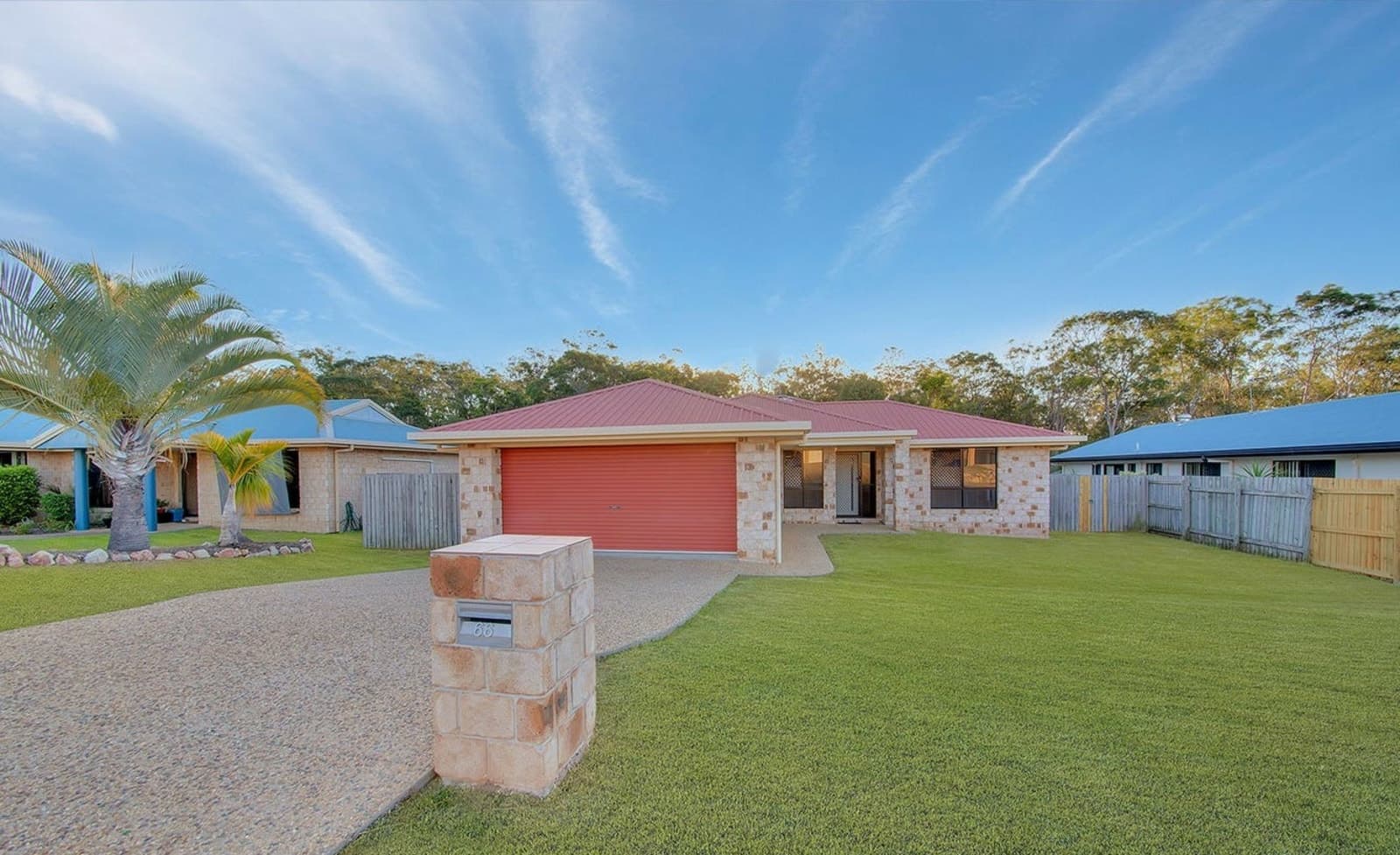 66 Col Brown Avenue,Clinton, Clinton - Image 1