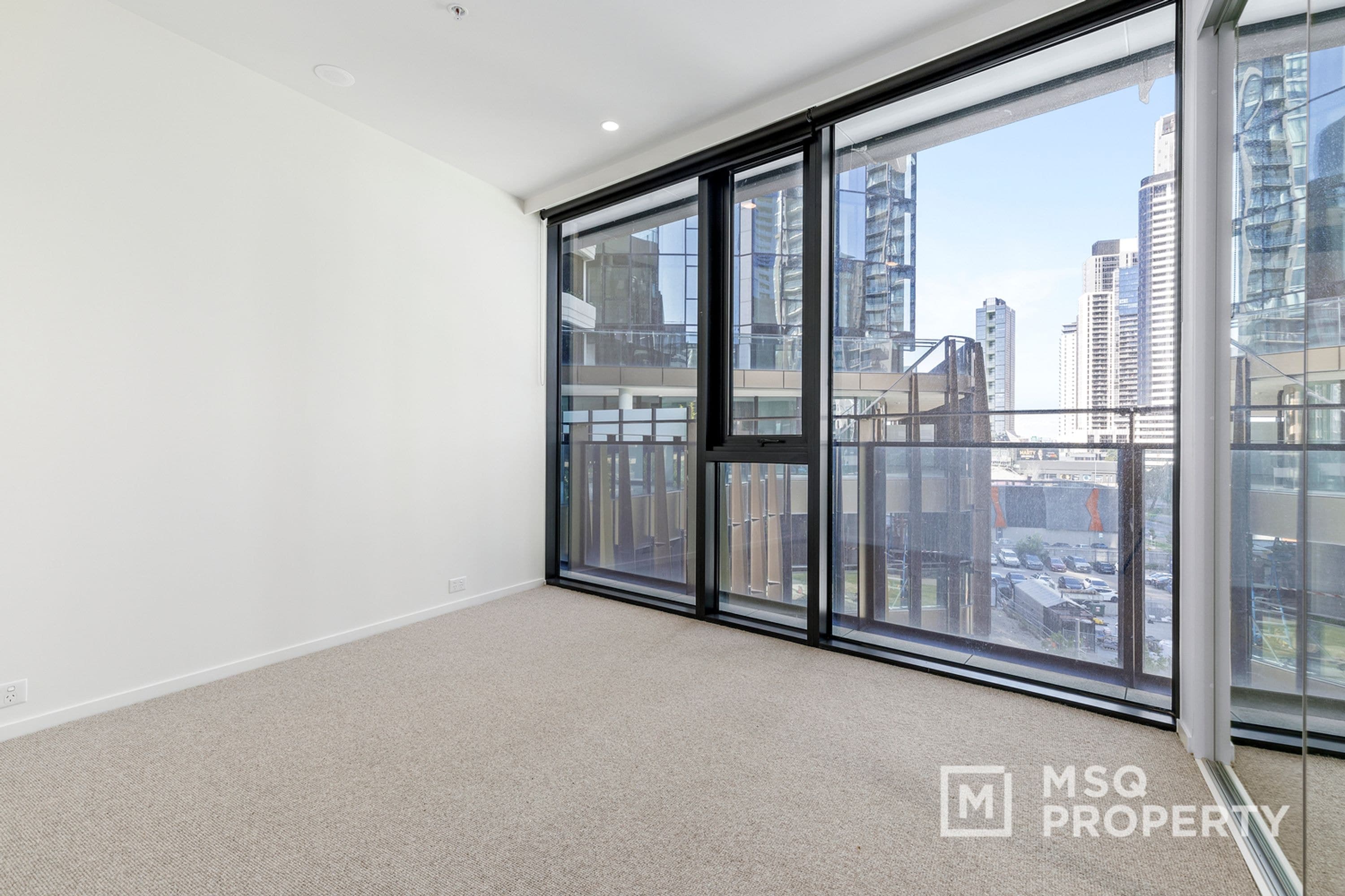 302/18 Hoff Boulevard, Southbank VIC 3006, Southbank - Thumbnail 4