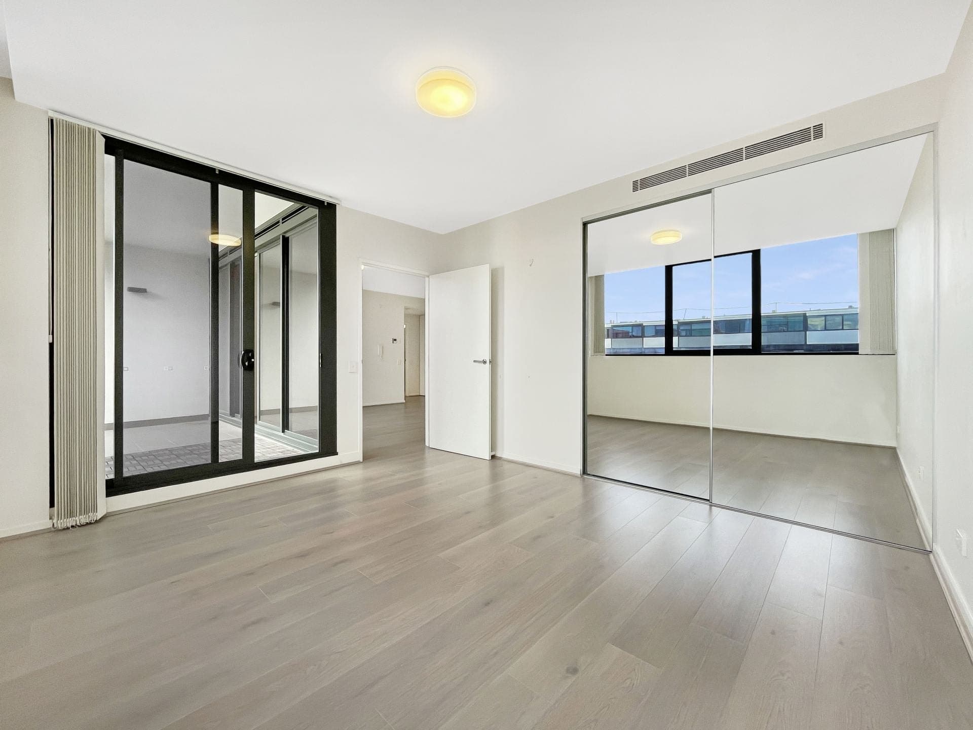 725/17 Chatham Road West Ryde NSW, West Ryde - Thumbnail 4