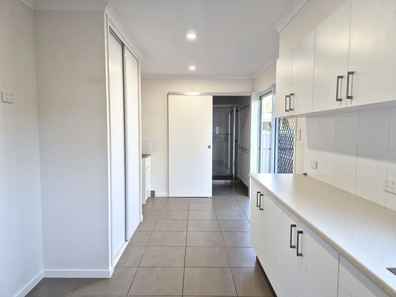 2 / 121 Branyan Street, Svensson..., Svensson.. - Thumbnail 4