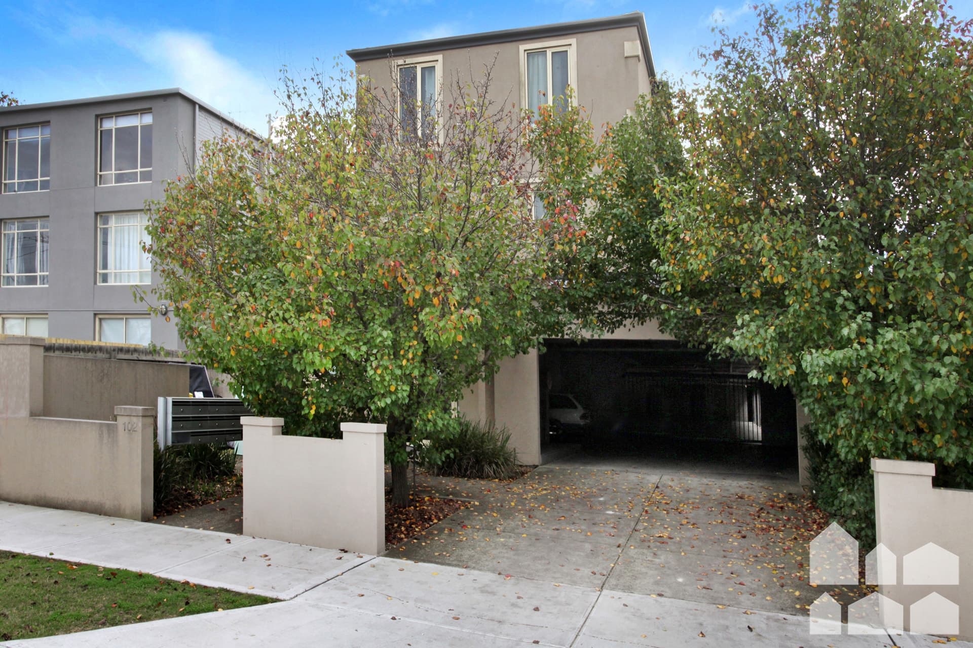 8/102 Cross Street WEST FOOTSCRAY, West Footscray - Image 1