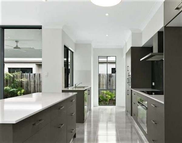 10 Thornborough Circuit, Smithfield - Thumbnail 2