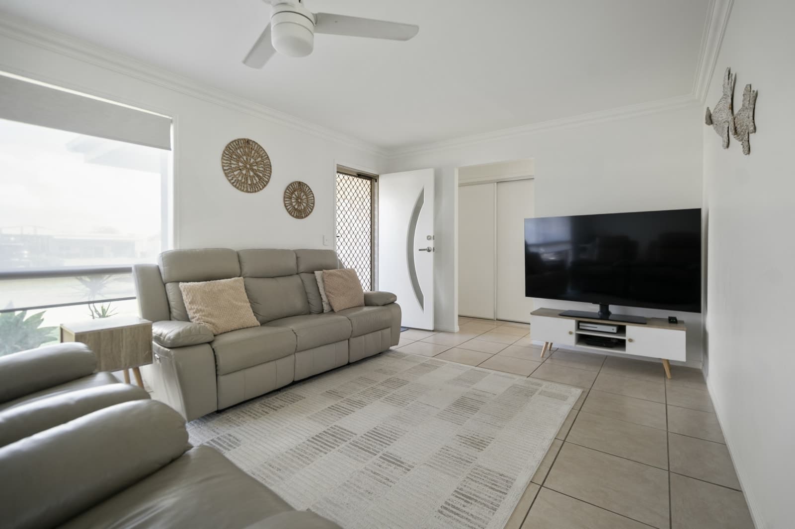 14 Ocean Street, BURNETT HEADS, Burnett Heads - Thumbnail 5