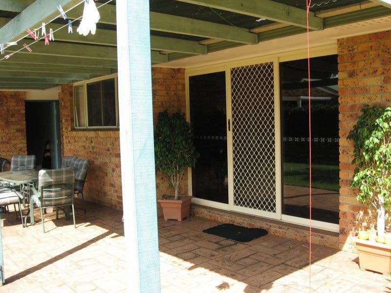14 Olive Drive, Moore Park Beach, Moore Park Beach - Thumbnail 3