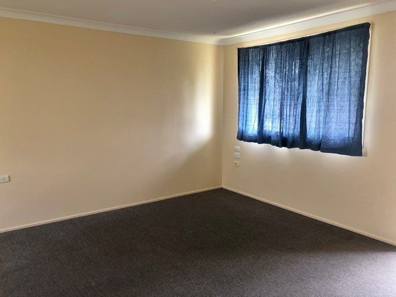 1 / 157 McCarthy Street, Avenell Heights, Avenell.. - Thumbnail 4
