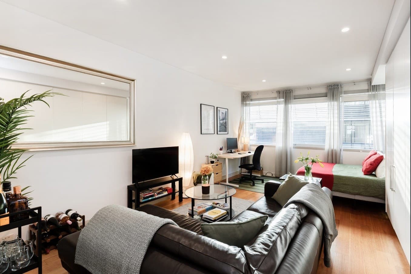 4/7 Northcliff Street, Milsons Point, NSW, 2061, Milsons Point - Thumbnail 2