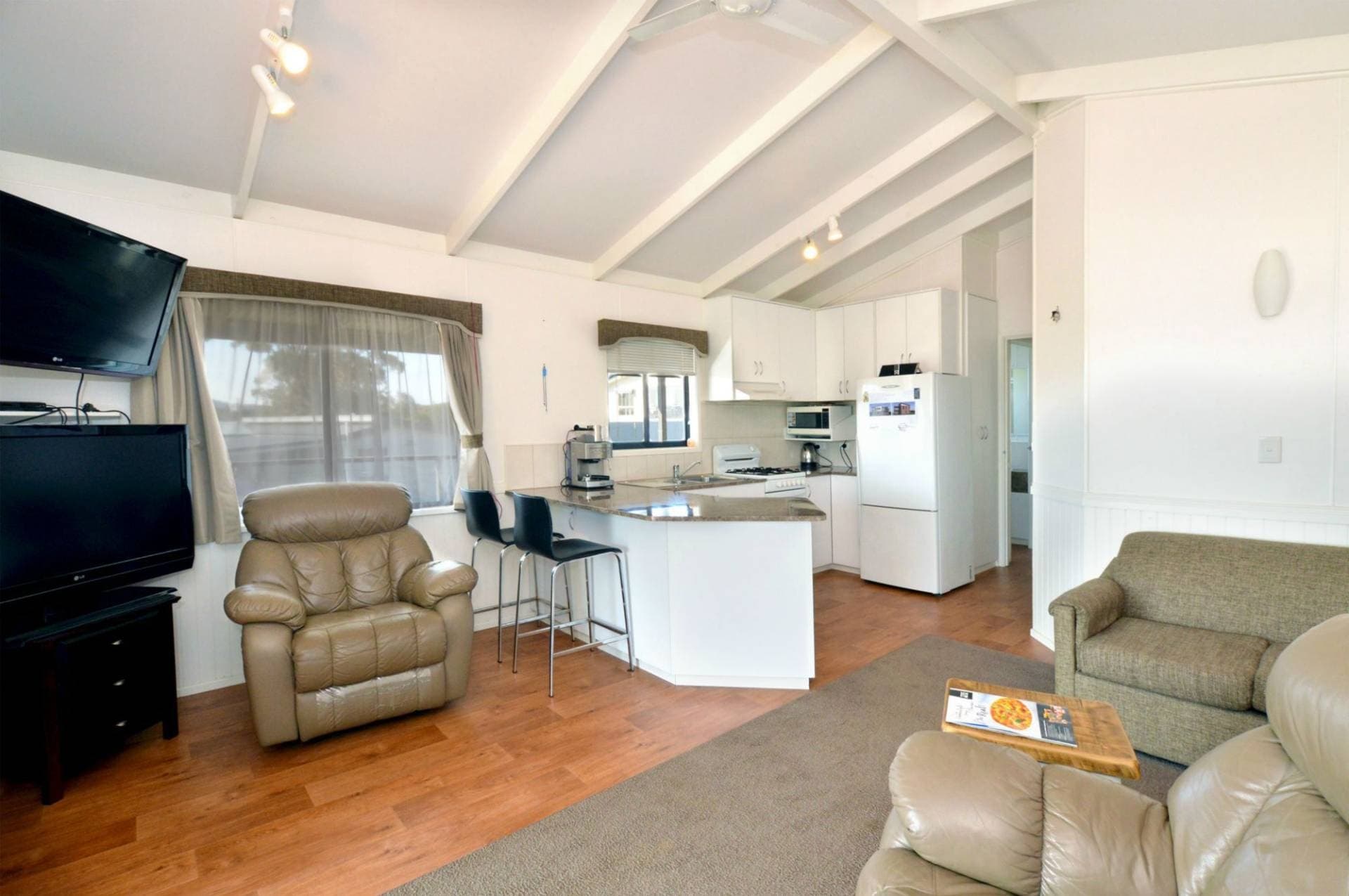 9 Zoe Place, Bermagui - Thumbnail 3