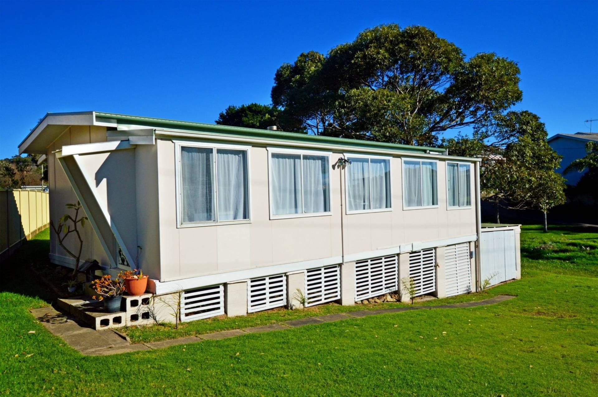 45 Noble Parade, Dalmeny - Image 1
