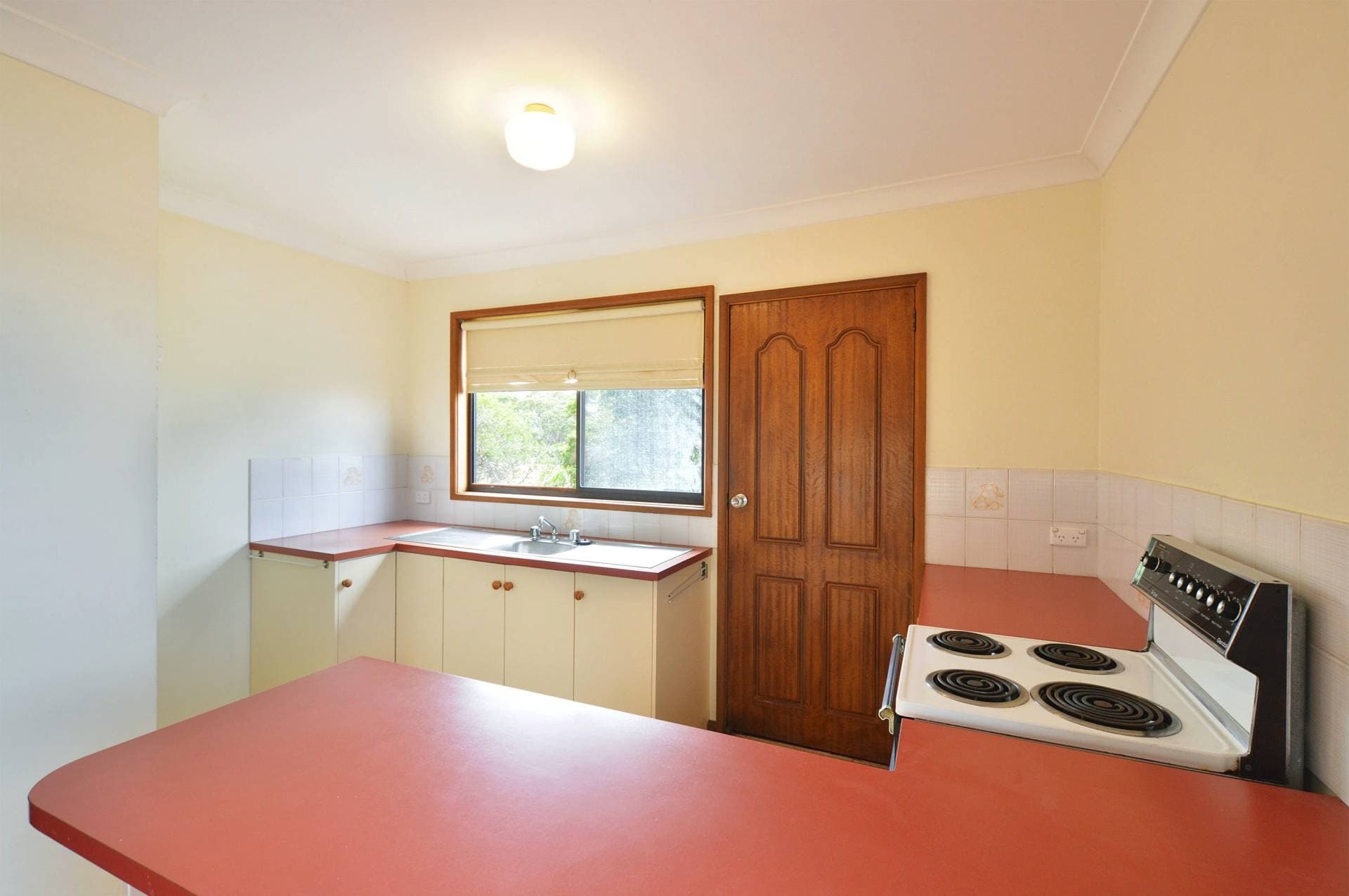 14 Tatiara St, Dalmeny - Thumbnail 3