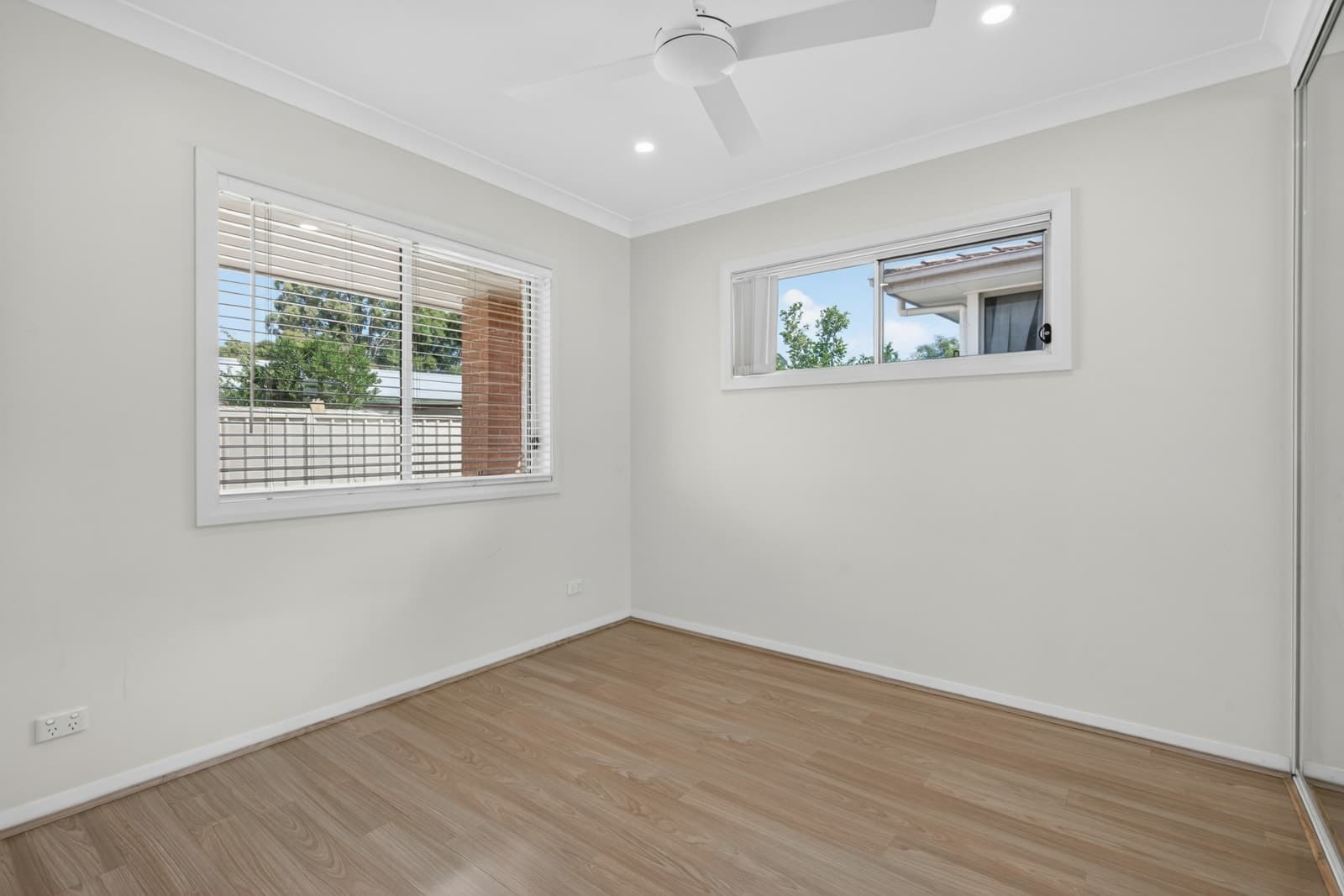 45a Lucas Road, SEVEN HILLS, Seven Hills - Thumbnail 2