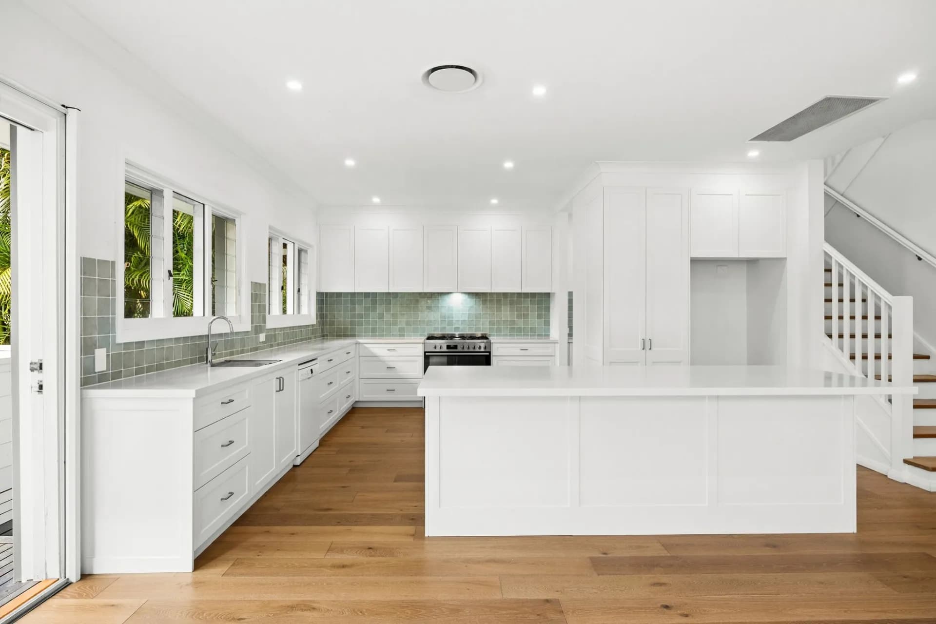 5 Stuart Street, Newport, NSW, Newport - Thumbnail 2