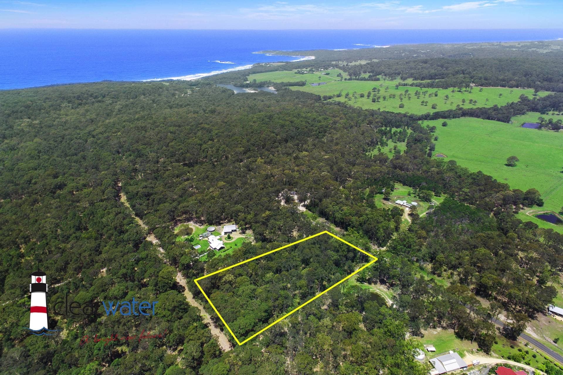 36 Collett Place, Meringo - Image 1