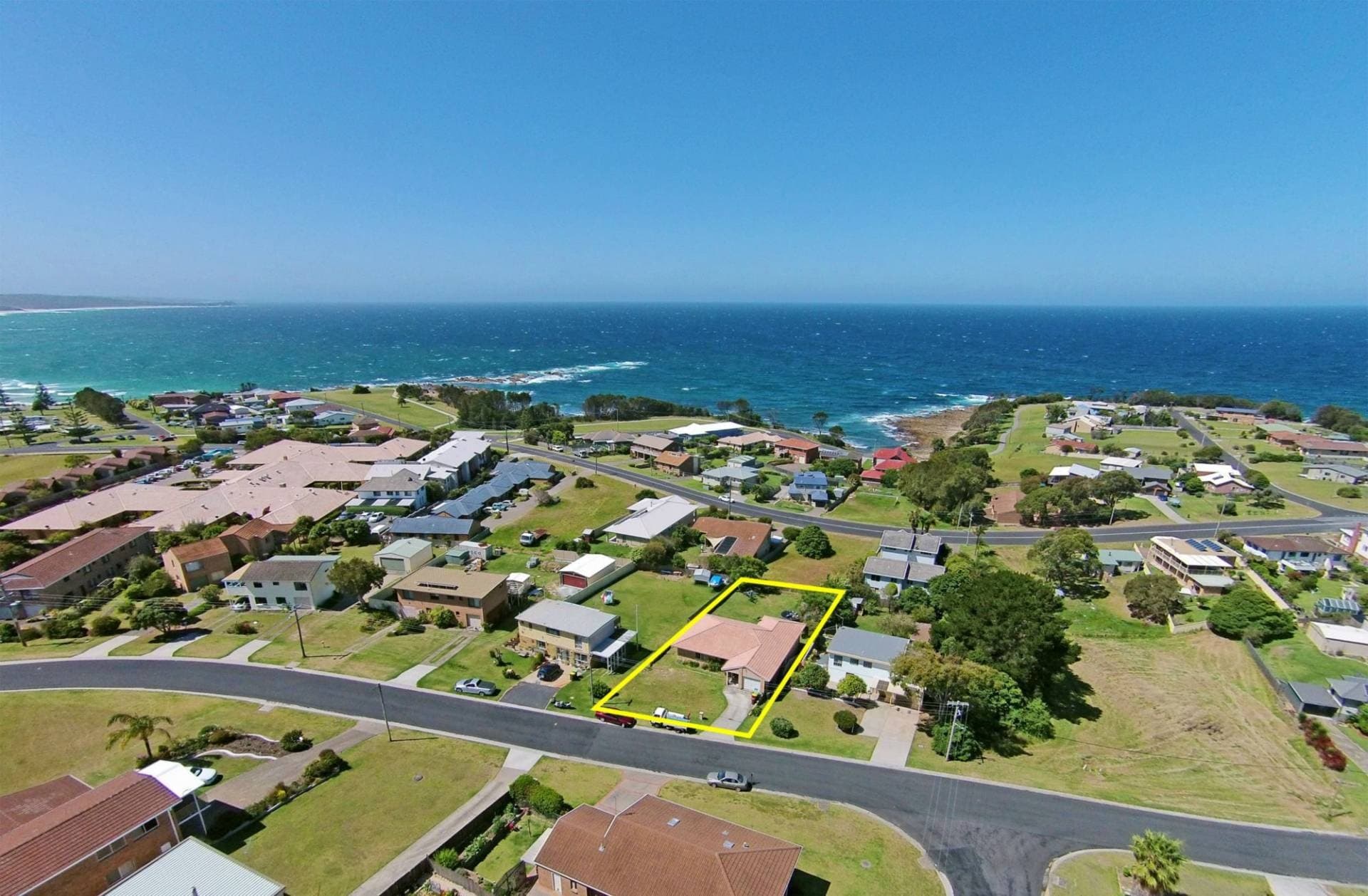 42 Cresswick Parade, Dalmeny - Image 1