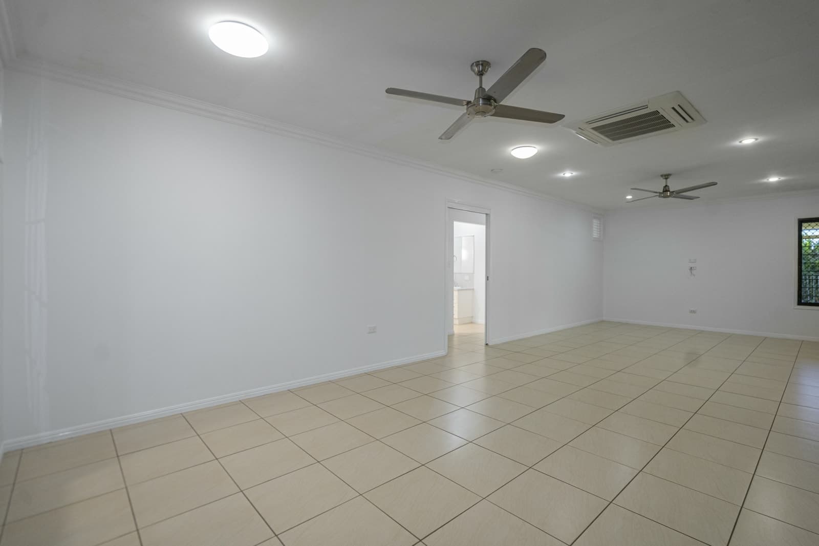 18 Chantilly Street,Bargara, Bargara - Thumbnail 8