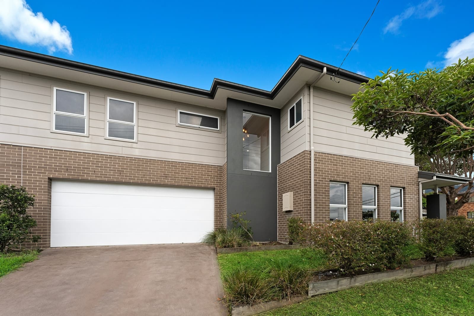 21 Balmoral Street, BALGOWNIE, Balgownie - Image 1