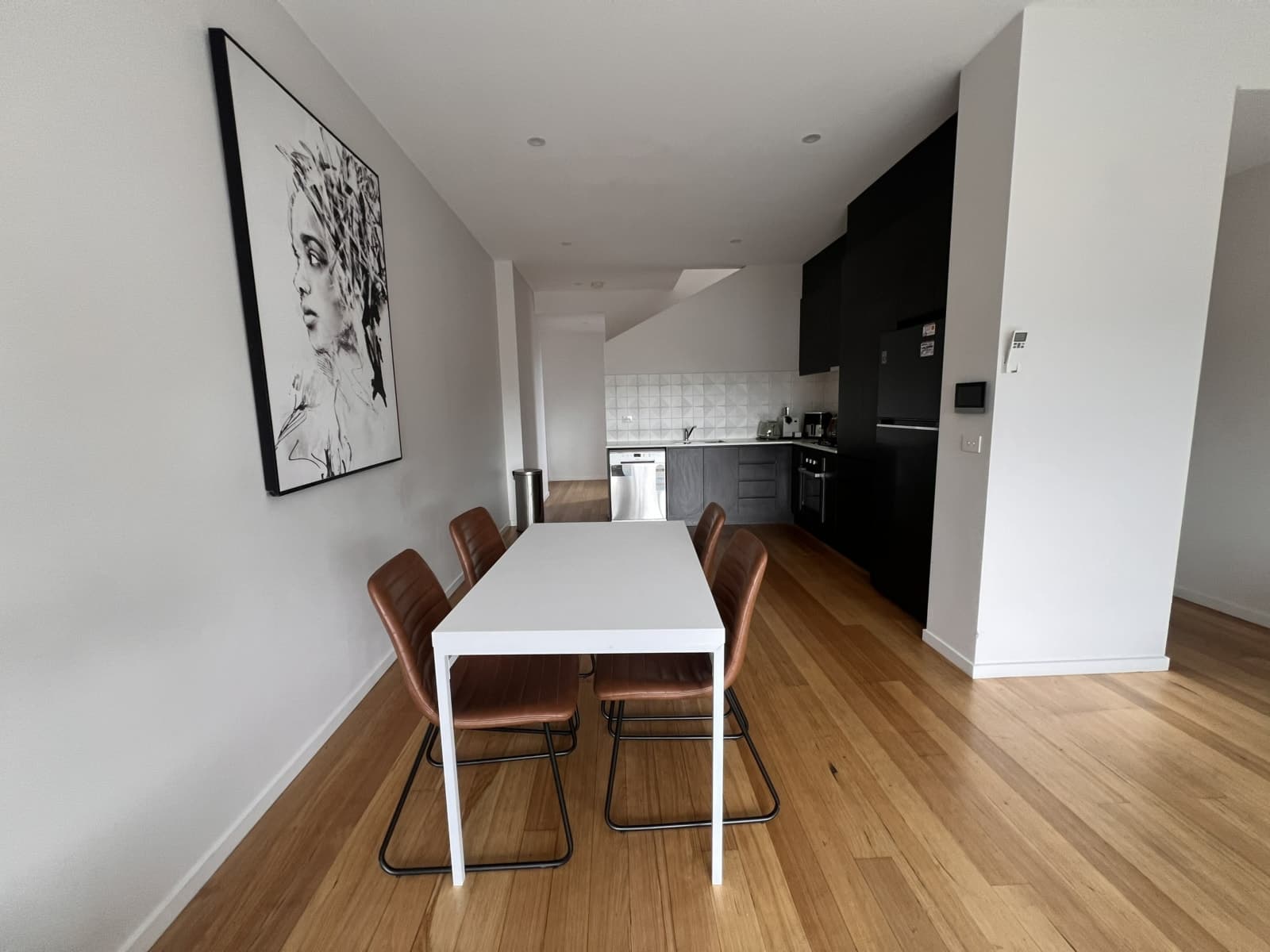 4/10 Langwells Parade,Northcote, Northcote - Thumbnail 5