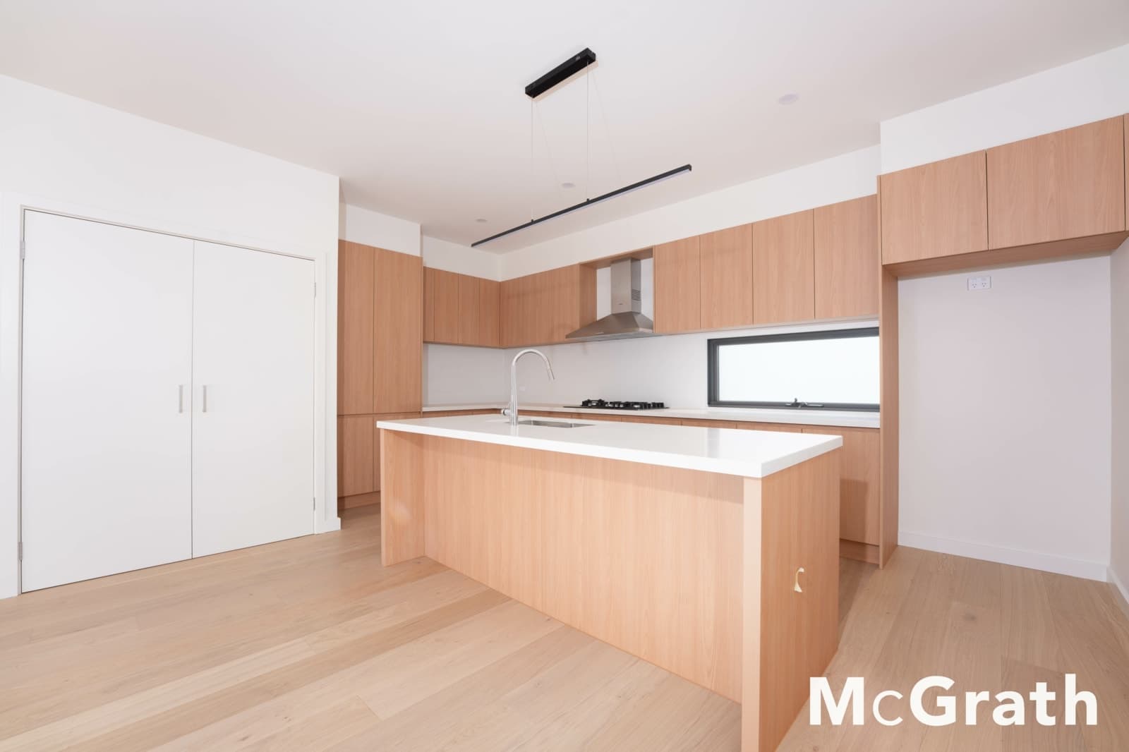 2/33 Darebin Street,Heidelberg, Heidelberg - Thumbnail 2