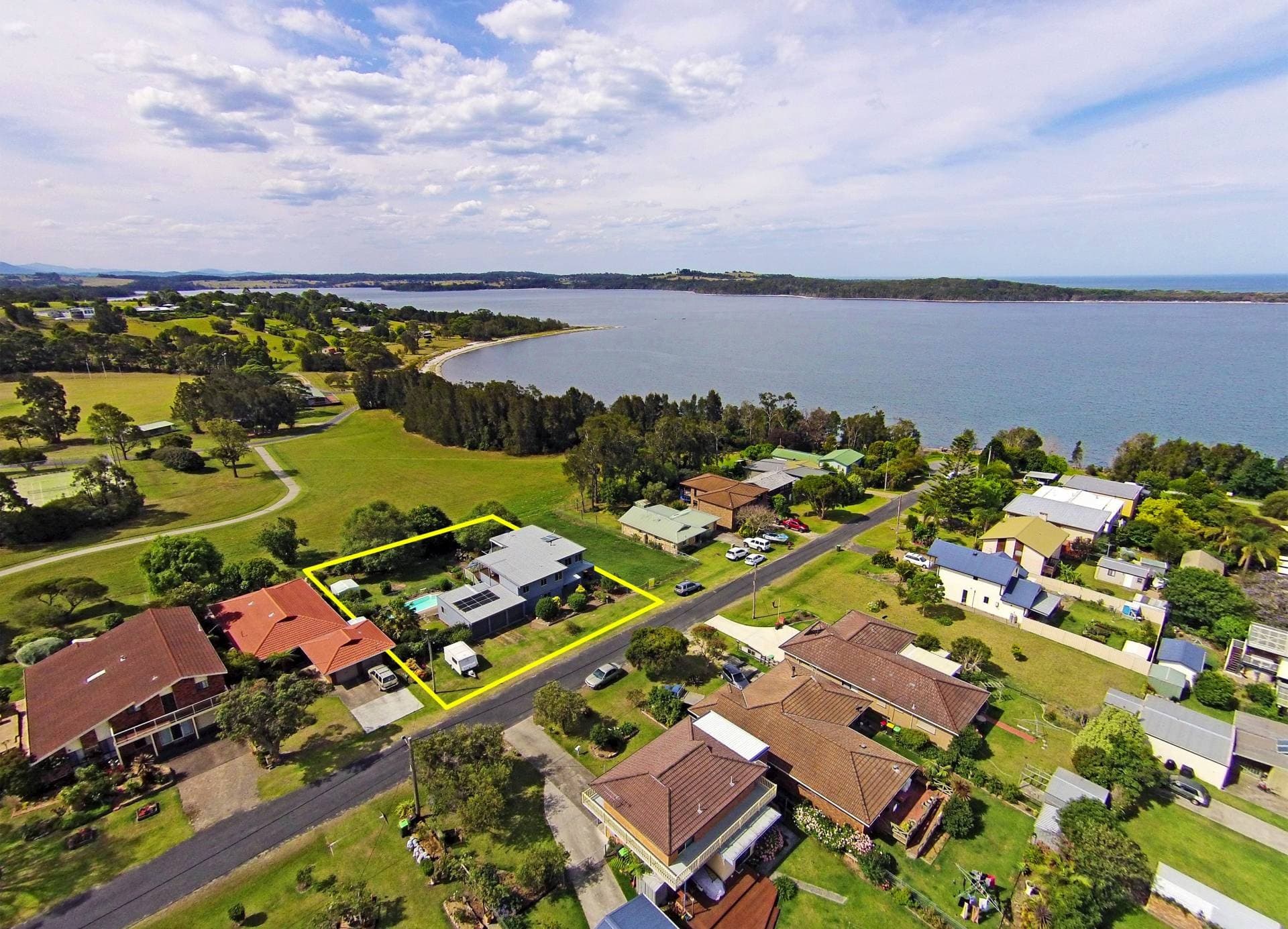 42-44 Lake St, Tuross Head - Thumbnail 2