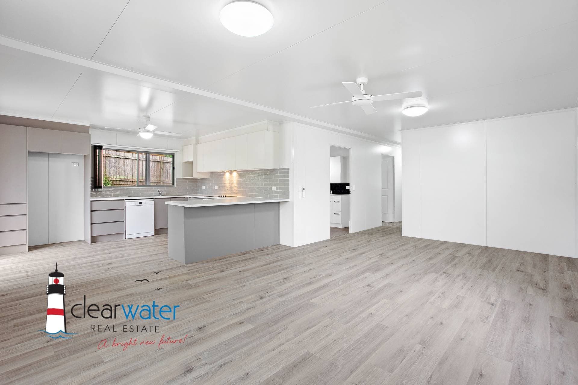 6 Bondi St, Tuross Head - Thumbnail 2