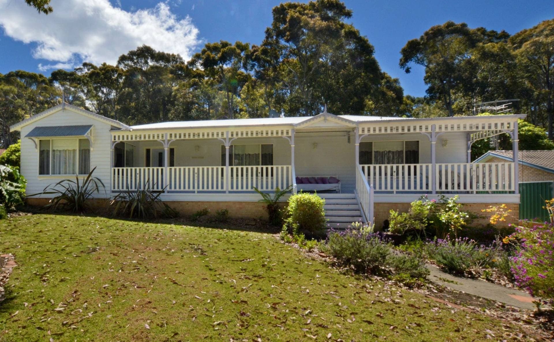 9 Lamont Young Drive, Mystery Bay - Image 1