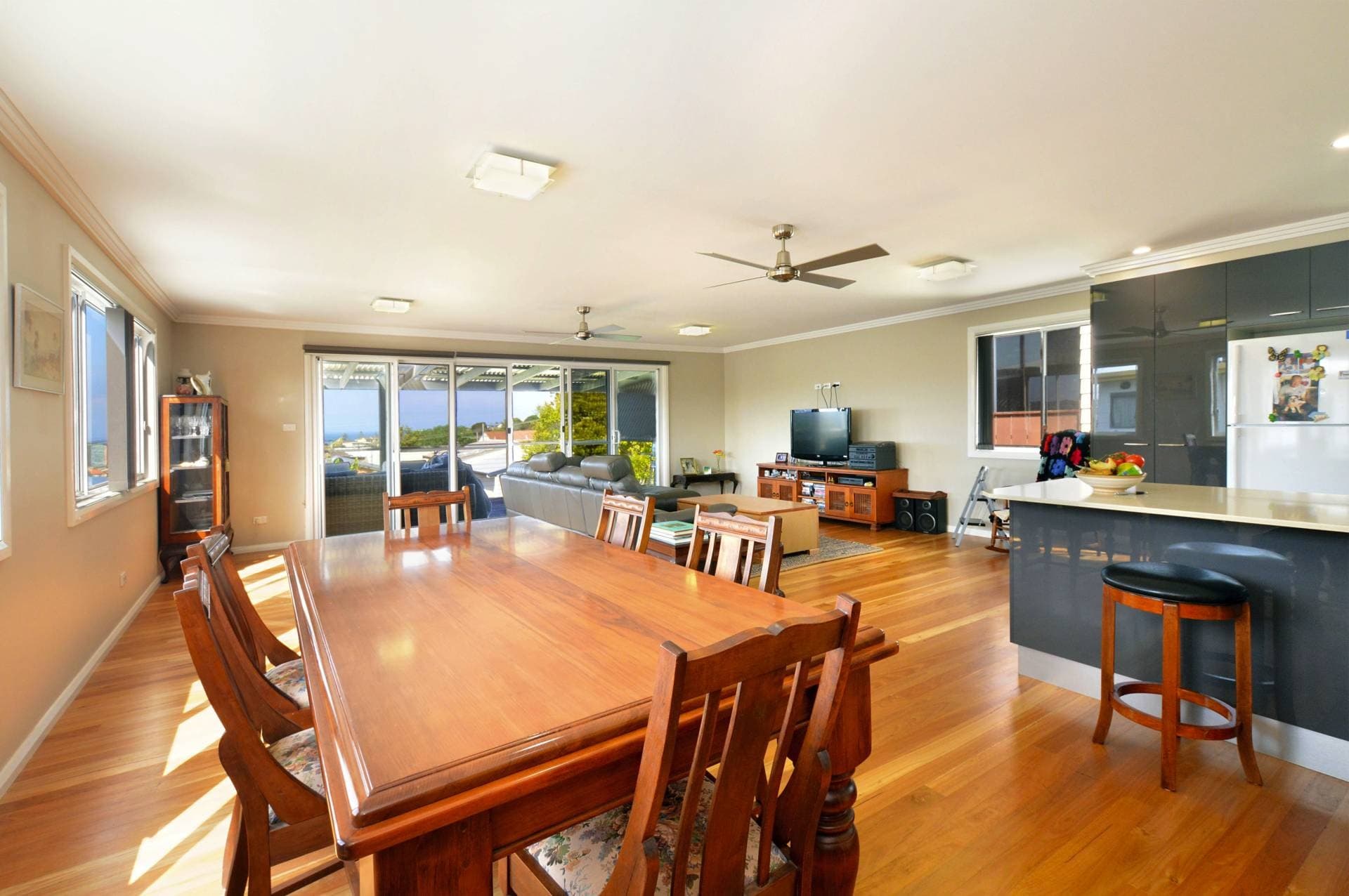 14 Goolara Avenue, Dalmeny - Thumbnail 2