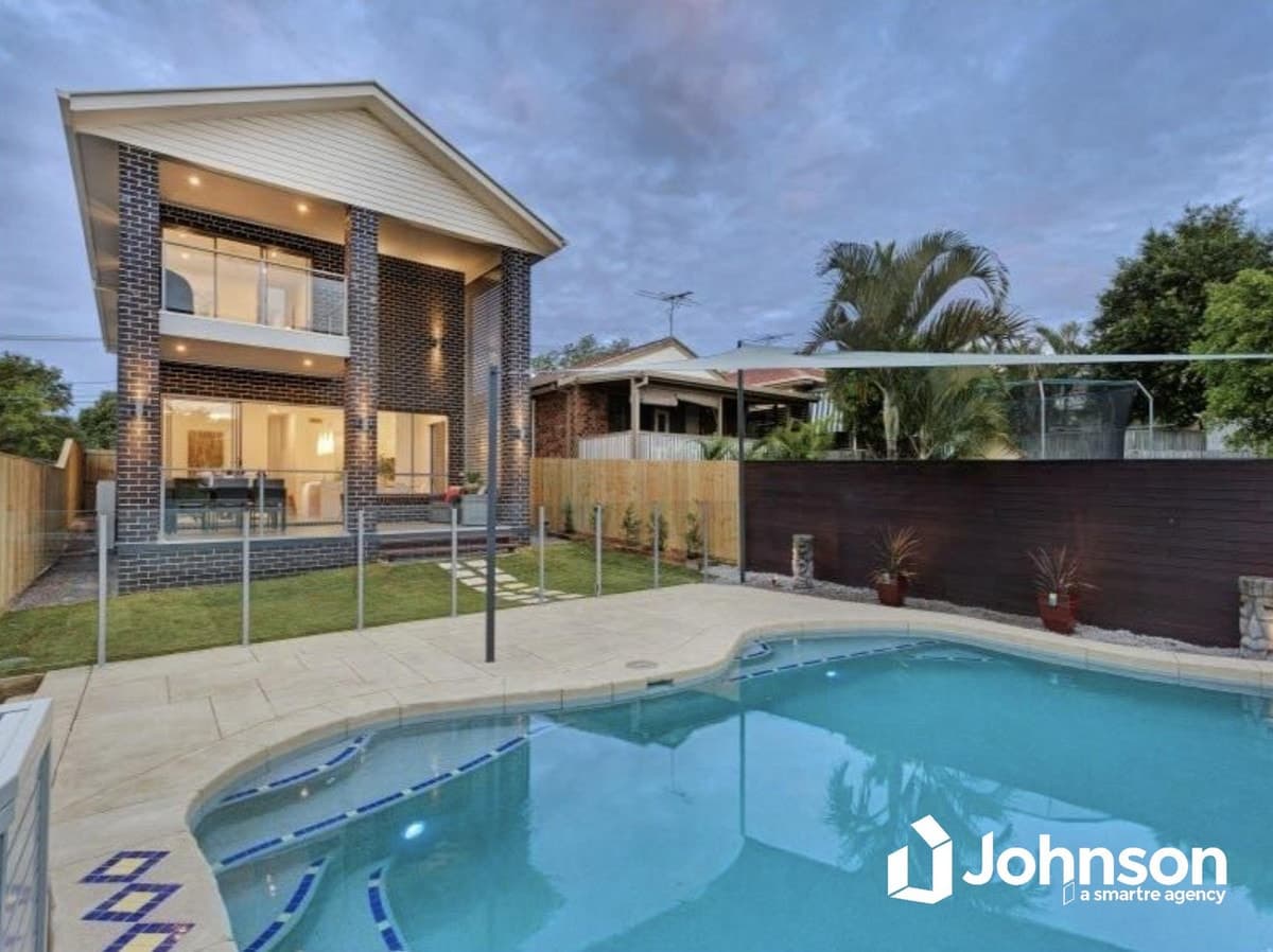 14 Skirving Street Morningside, Morningside - Image 1
