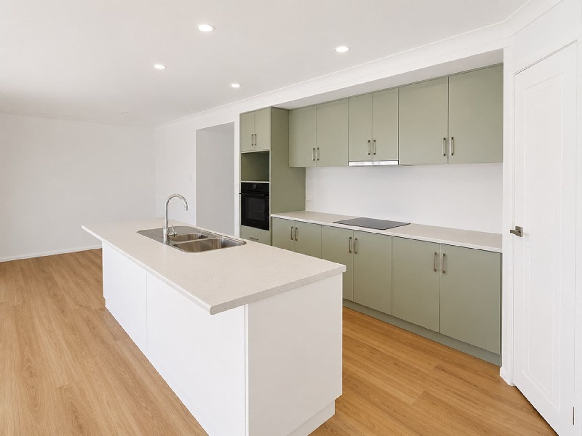 25 Colbar Street, Pittsworth, QLD, 4356, Pittsworth - Thumbnail 2