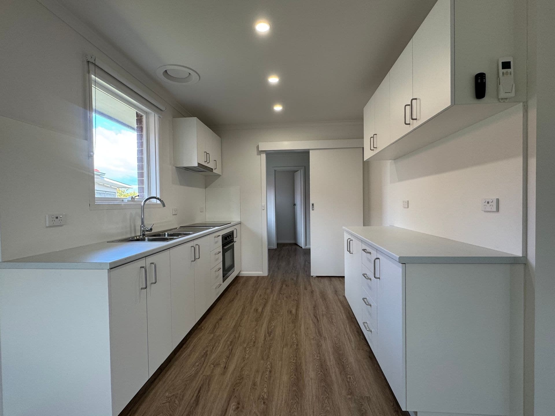 52 Brady Road, Dandenong North, VIC, 3175, Dandenong North - Thumbnail 4