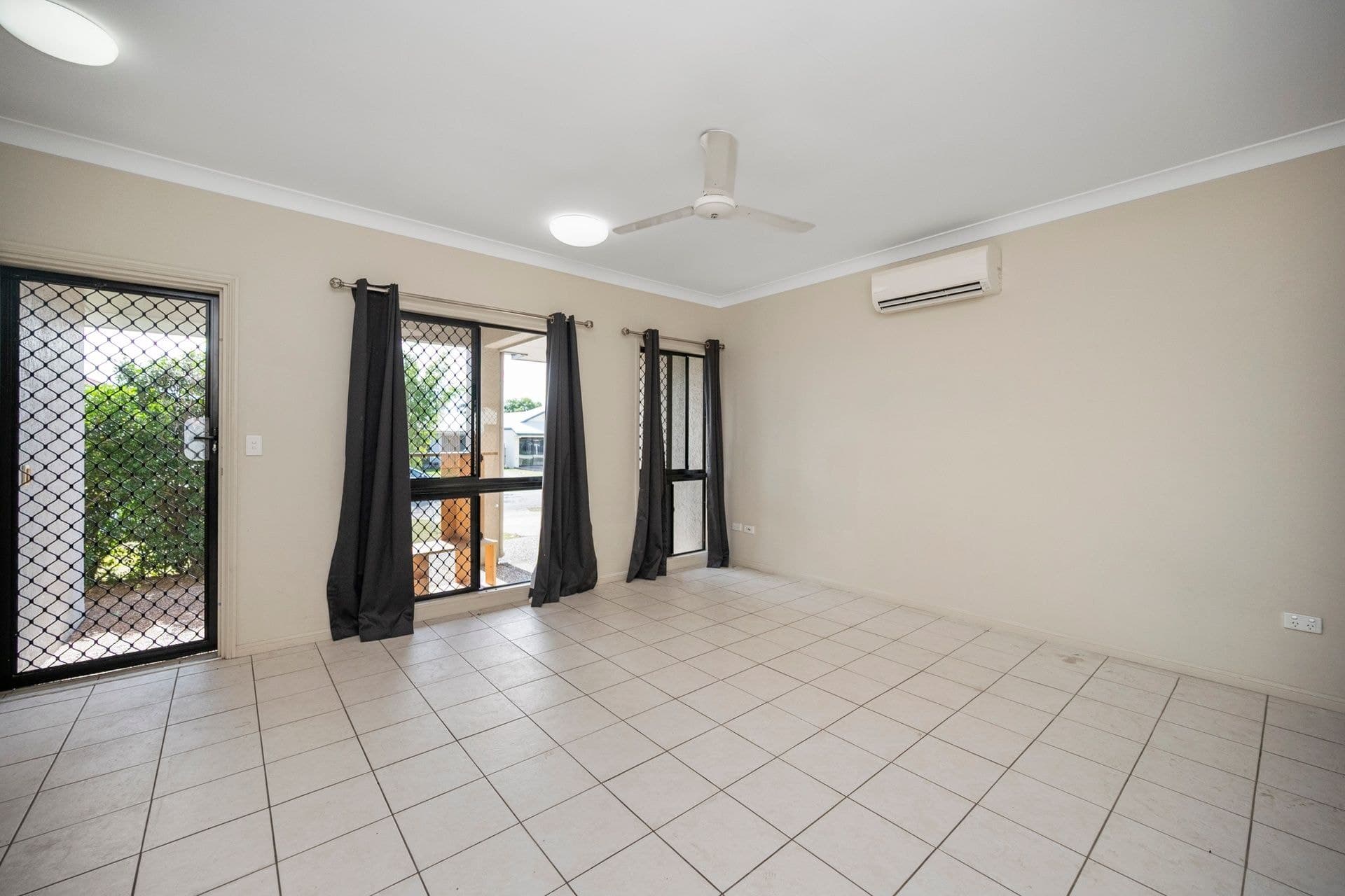 3 Daytona Drive, Kirwan, QLD, 4817, Kirwan - Thumbnail 2