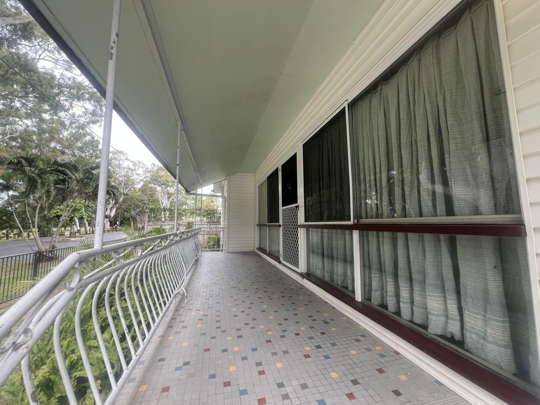 51 Bucasia Esplanade,
											BUCASIA, Bucasia - Thumbnail 3