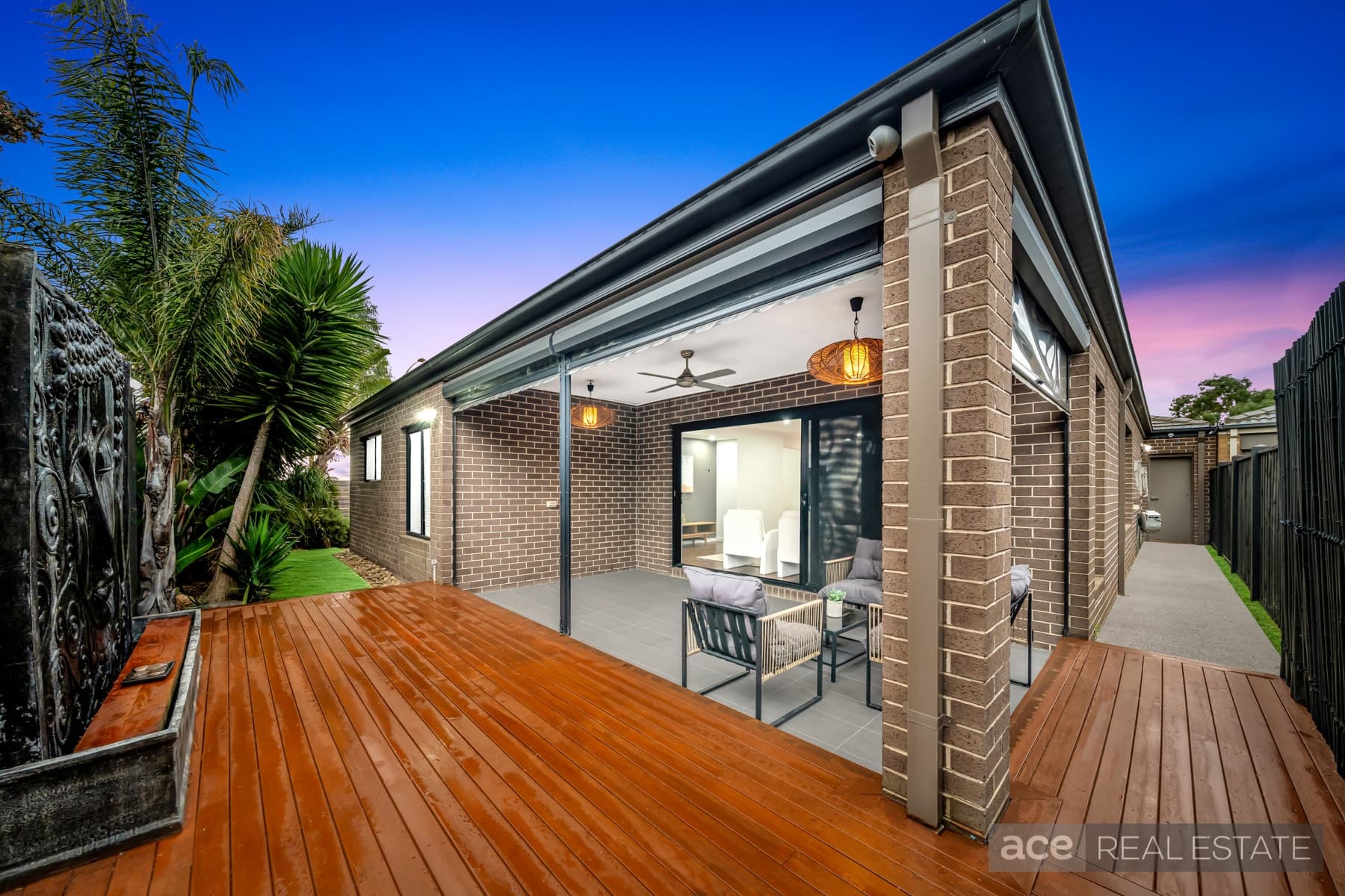 10 Seagrass Crescent POINT COOK VIC 3030, Point Cook - Image 1
