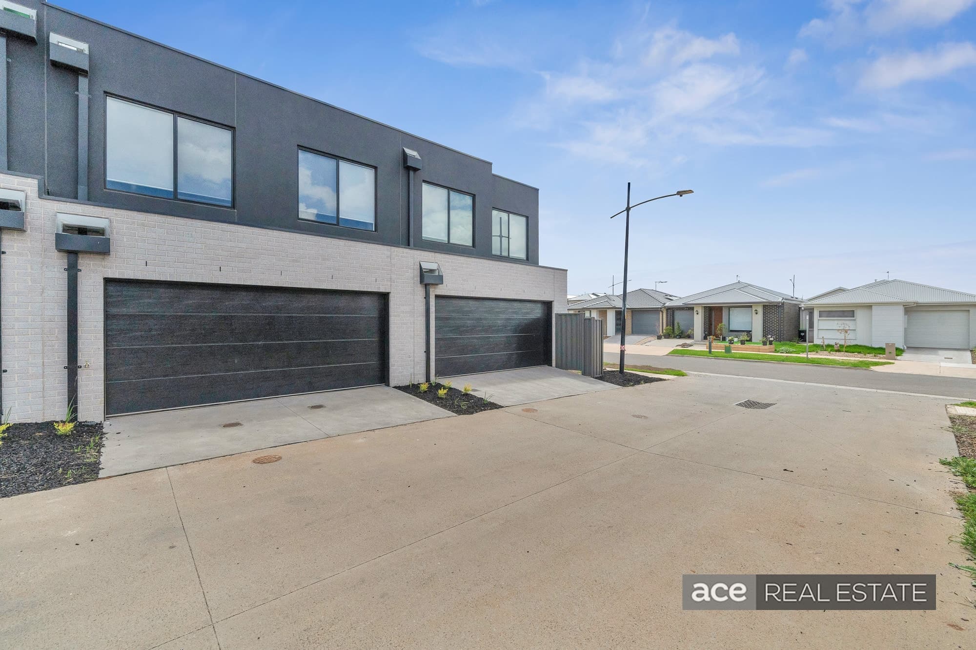 14 Strong View FRASER RISE VIC 3336, 14 Strong View Fraser Rise - Image 1