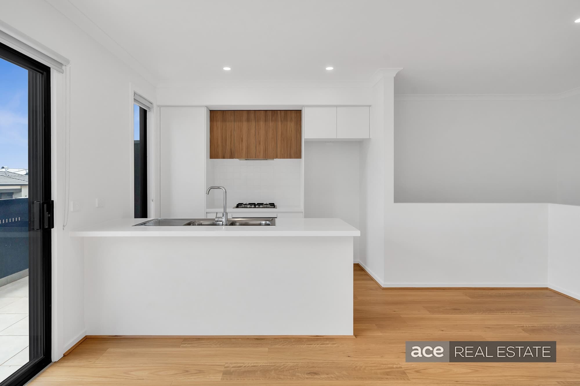 14 Strong View FRASER RISE VIC 3336, 14 Strong View Fraser Rise - Thumbnail 4
