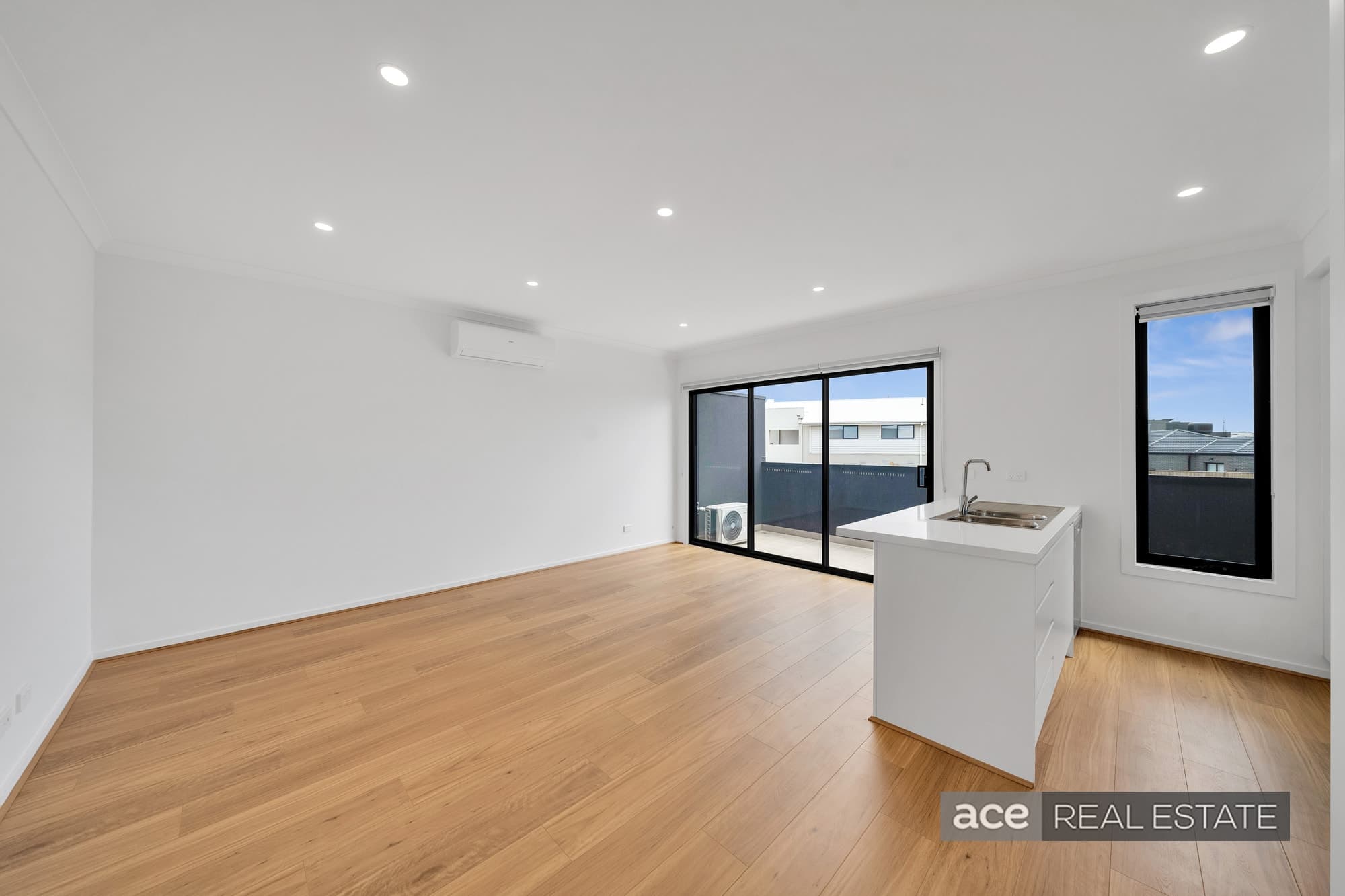 14 Strong View FRASER RISE VIC 3336, 14 Strong View Fraser Rise - Thumbnail 5