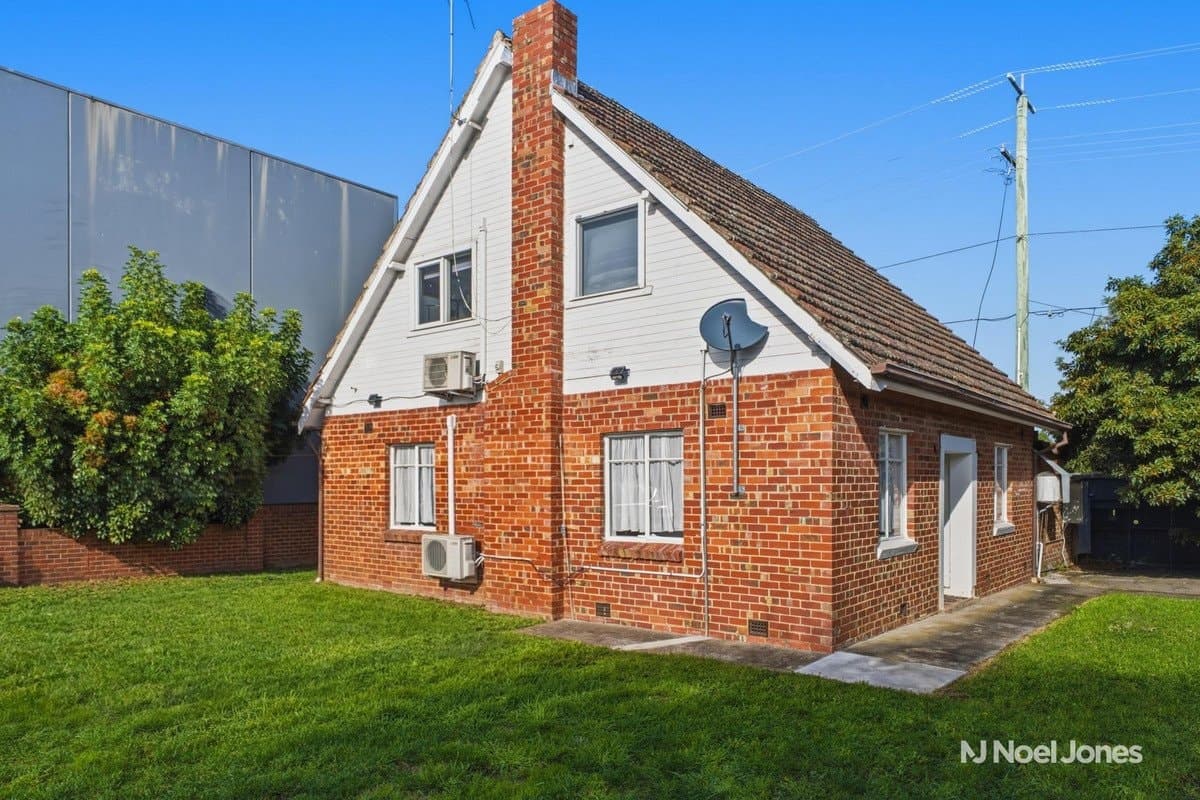 2/119 Bedford Road, Ringwood East - Thumbnail 3