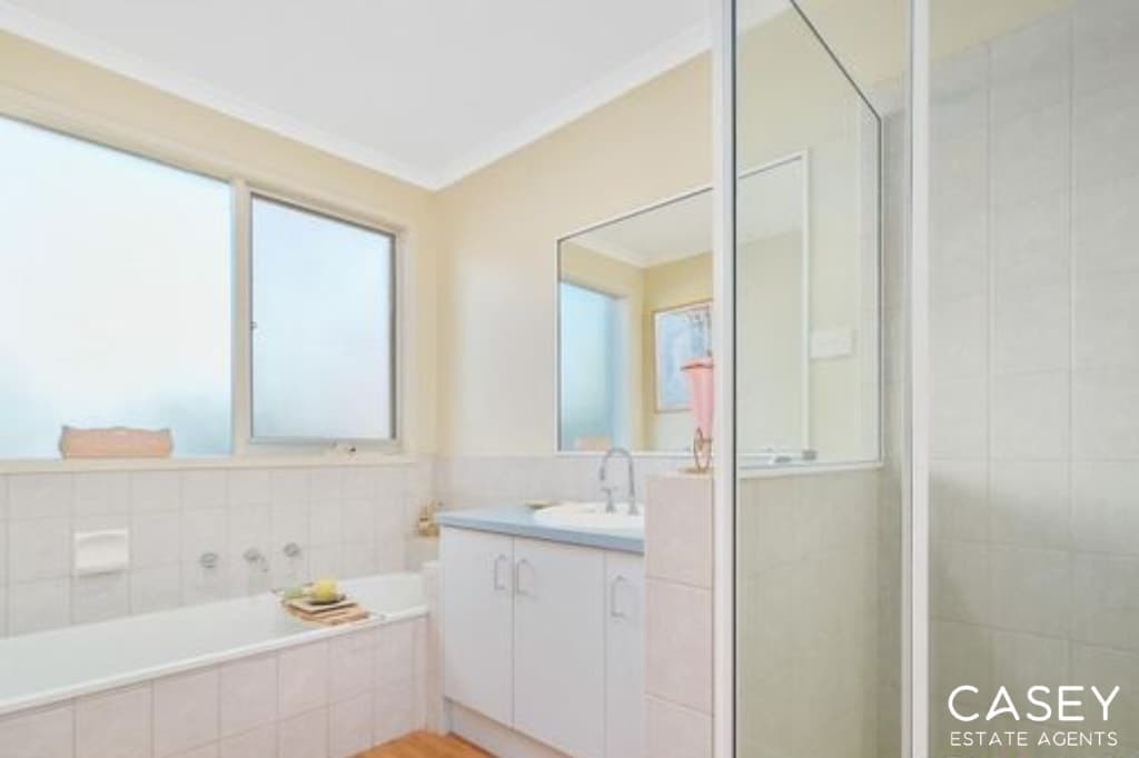 2/4 Camley Court, Berwick, VIC 3806, Berwick - Thumbnail 8