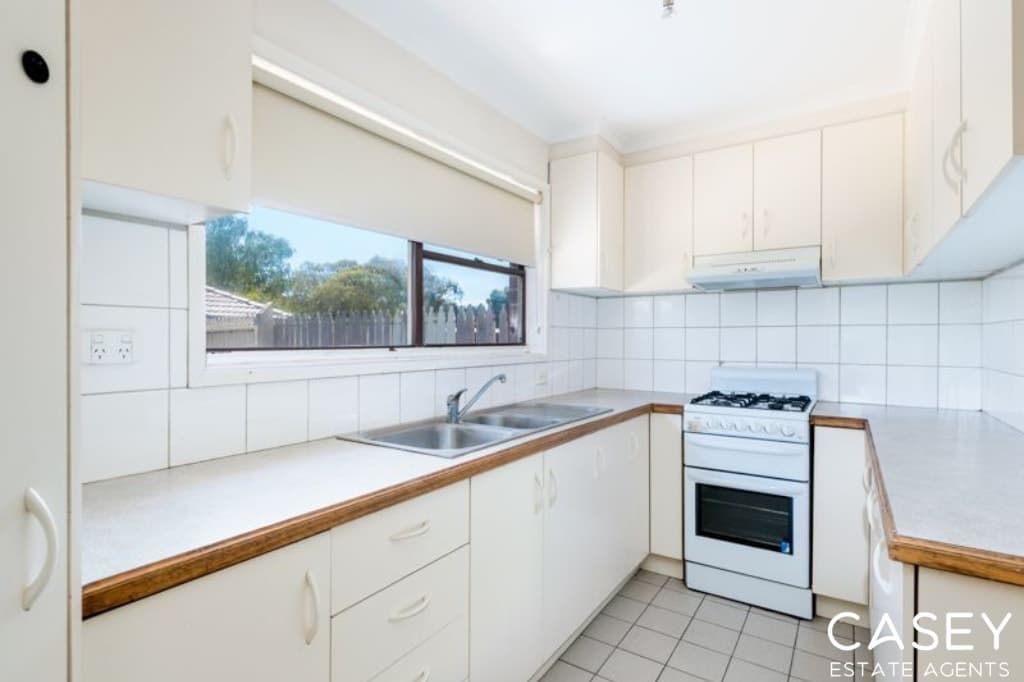 54 Endeavour Drive, Cranbourne North, VIC 3977, Cranbourne North - Thumbnail 4