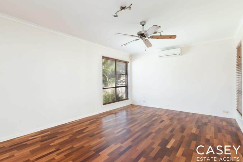 54 Endeavour Drive, Cranbourne North, VIC 3977, Cranbourne North - Thumbnail 5