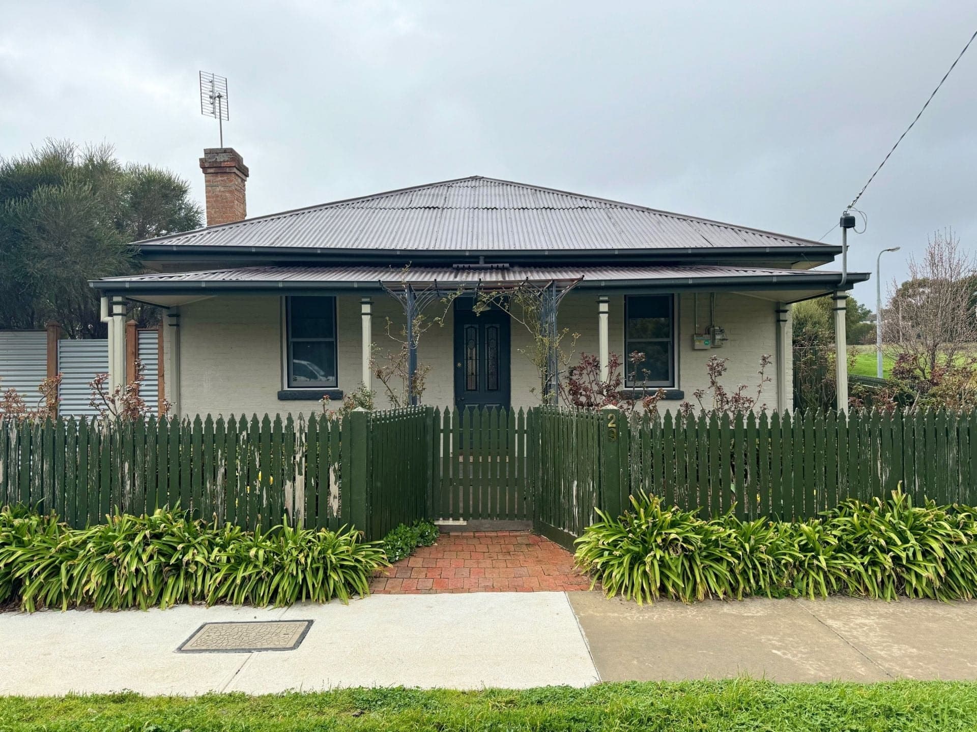 1 Roalies Place, Campbells Creek, Campbells Creek - Thumbnail 2