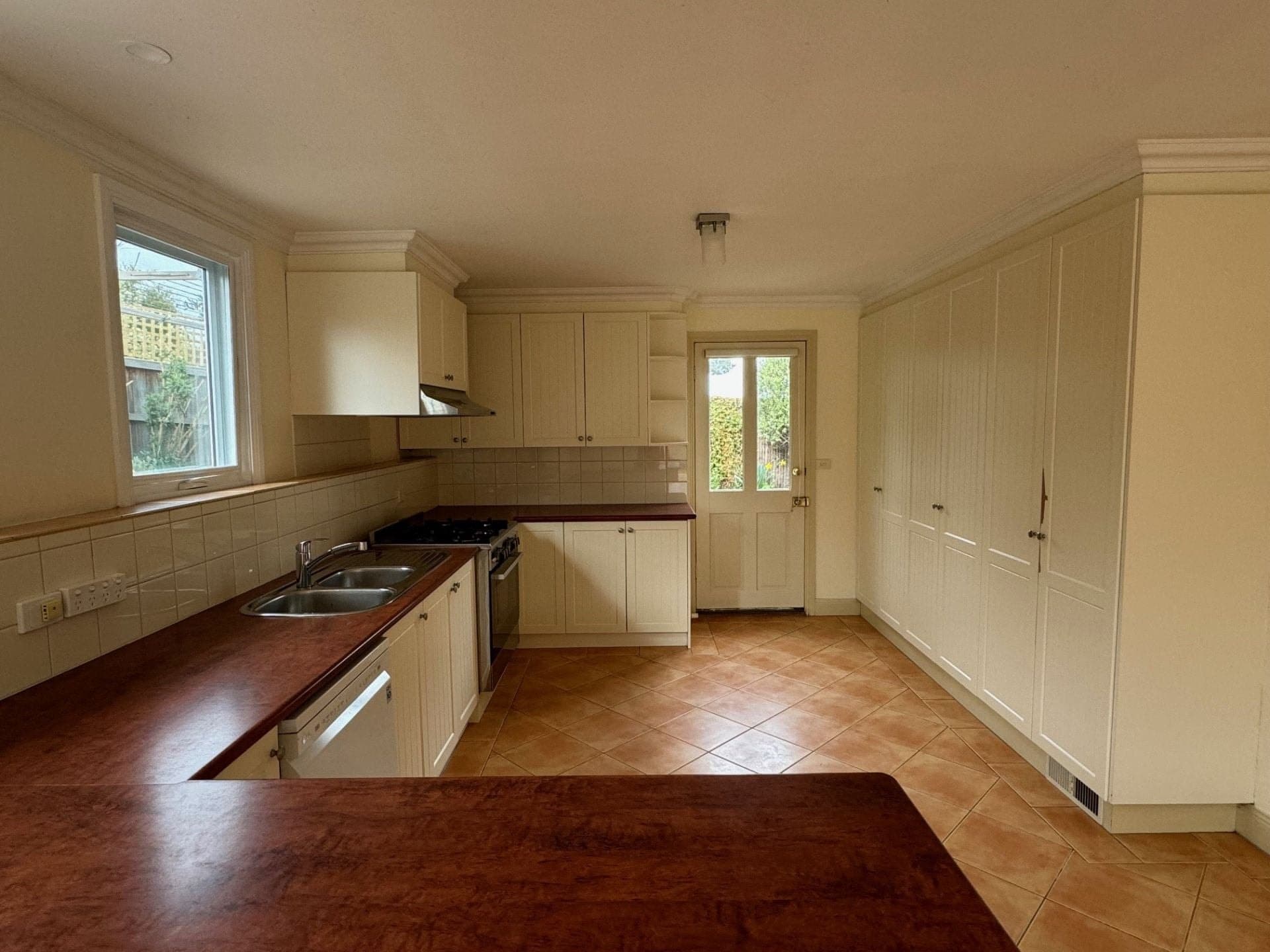 1 Roalies Place, Campbells Creek, Campbells Creek - Thumbnail 4