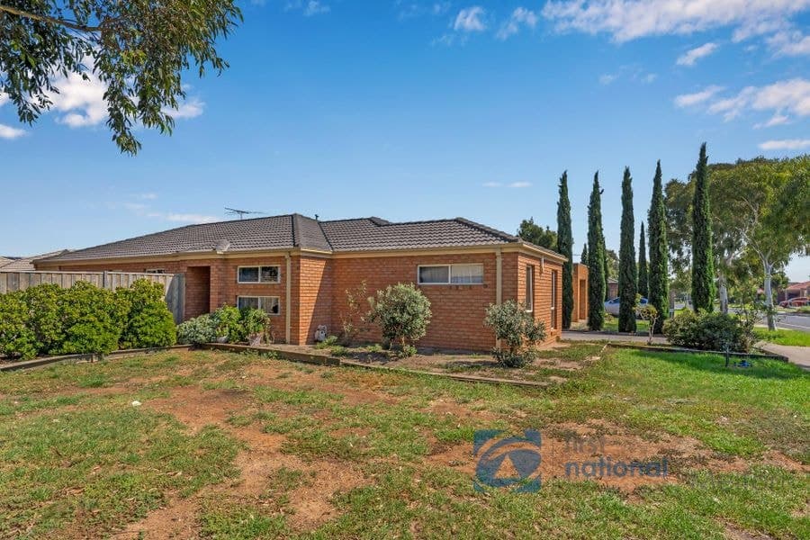 34 Edmund Drive, Tarneit VIC 3029, Tarneit - Image 1