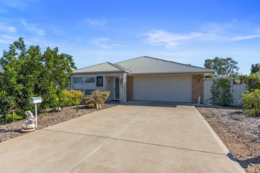 52 Thomas Street, Kadina SA 5554, Kadina - Image 1