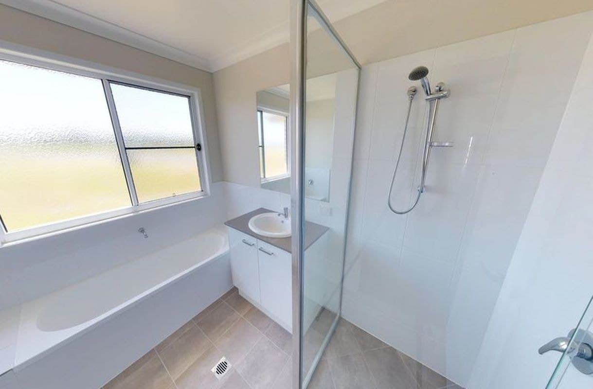 Lot 41 Charlotte Drive, Hampton, Hampton - Thumbnail 4