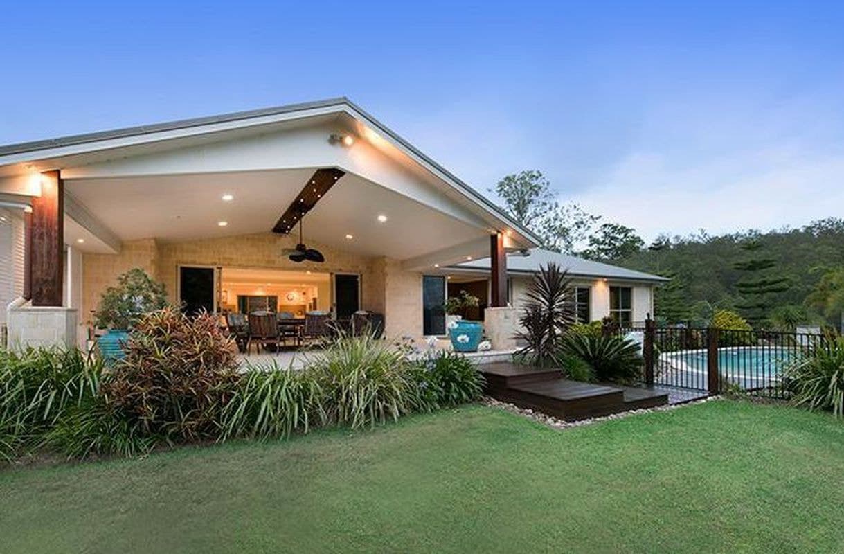 8 Andrew Clarke Road, Whiteside, Whiteside - Image 1